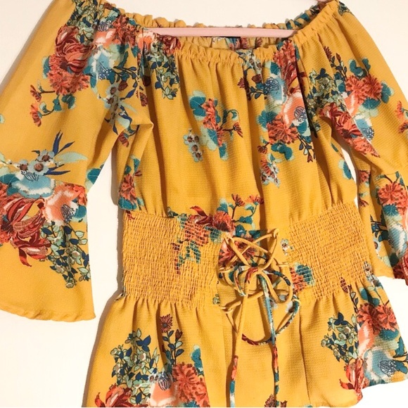 Yellow Off the Shoulders Floral Blouse Bell Sleeves Ruched Tie Waist Large - Picture 3 of 4